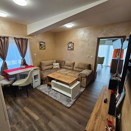 Апартамент Бела / Apartment Bela Raduil Екстер'єр фото
